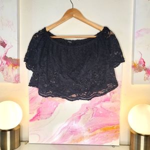 Women's Lace Off-Shoulder Crop